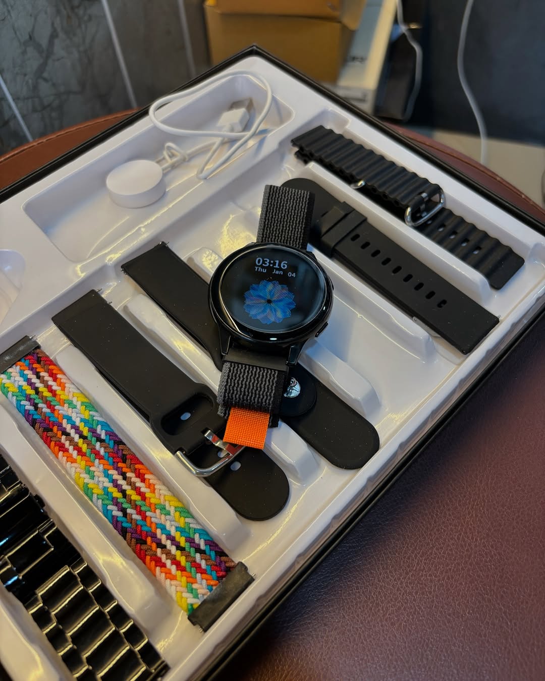 SAMSUNG GALAXY ACTIVE 2 SMARTWATCH 7 BELT COMBO